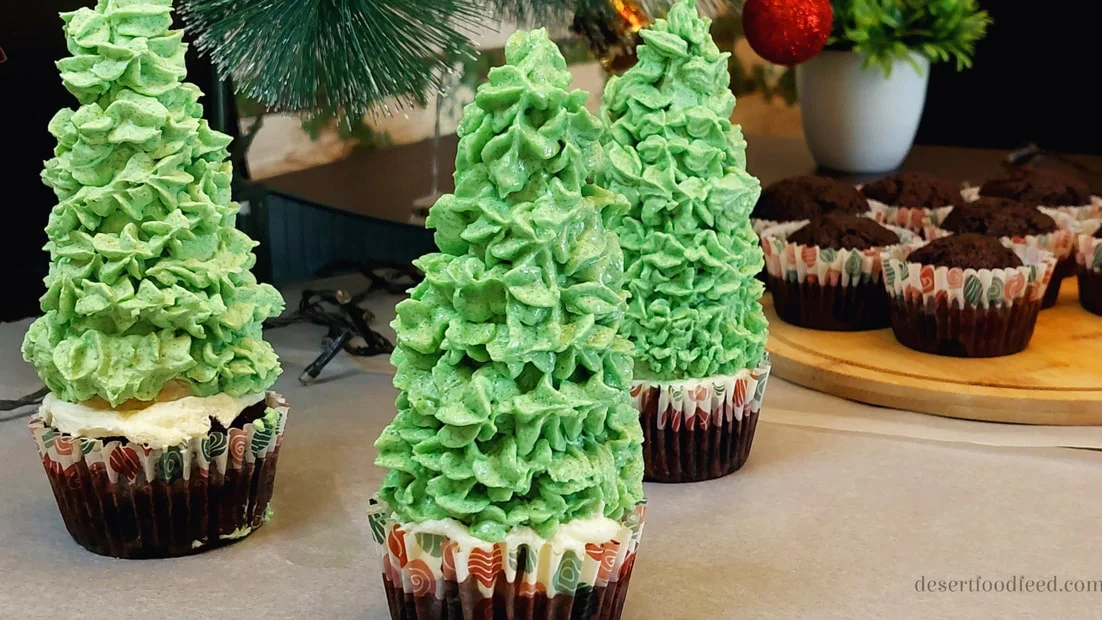 Chocolate Christmas Tree Cupcakes
