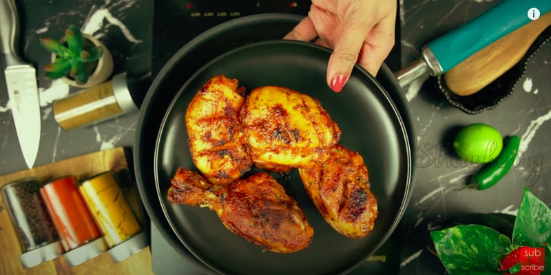 Tandoori Chicken With Mint Chutney
