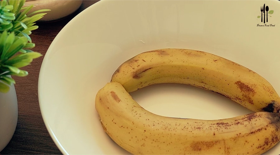 Eggless Banana Muffins