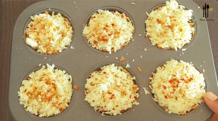 Cheesy Noodle Muffins or Cupcakes